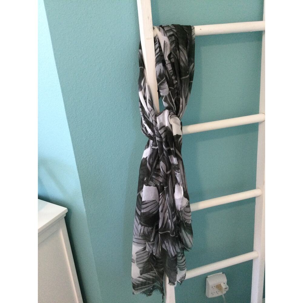 India Hicks Jungle Print Frayed Scarf - Picture 5 of 6